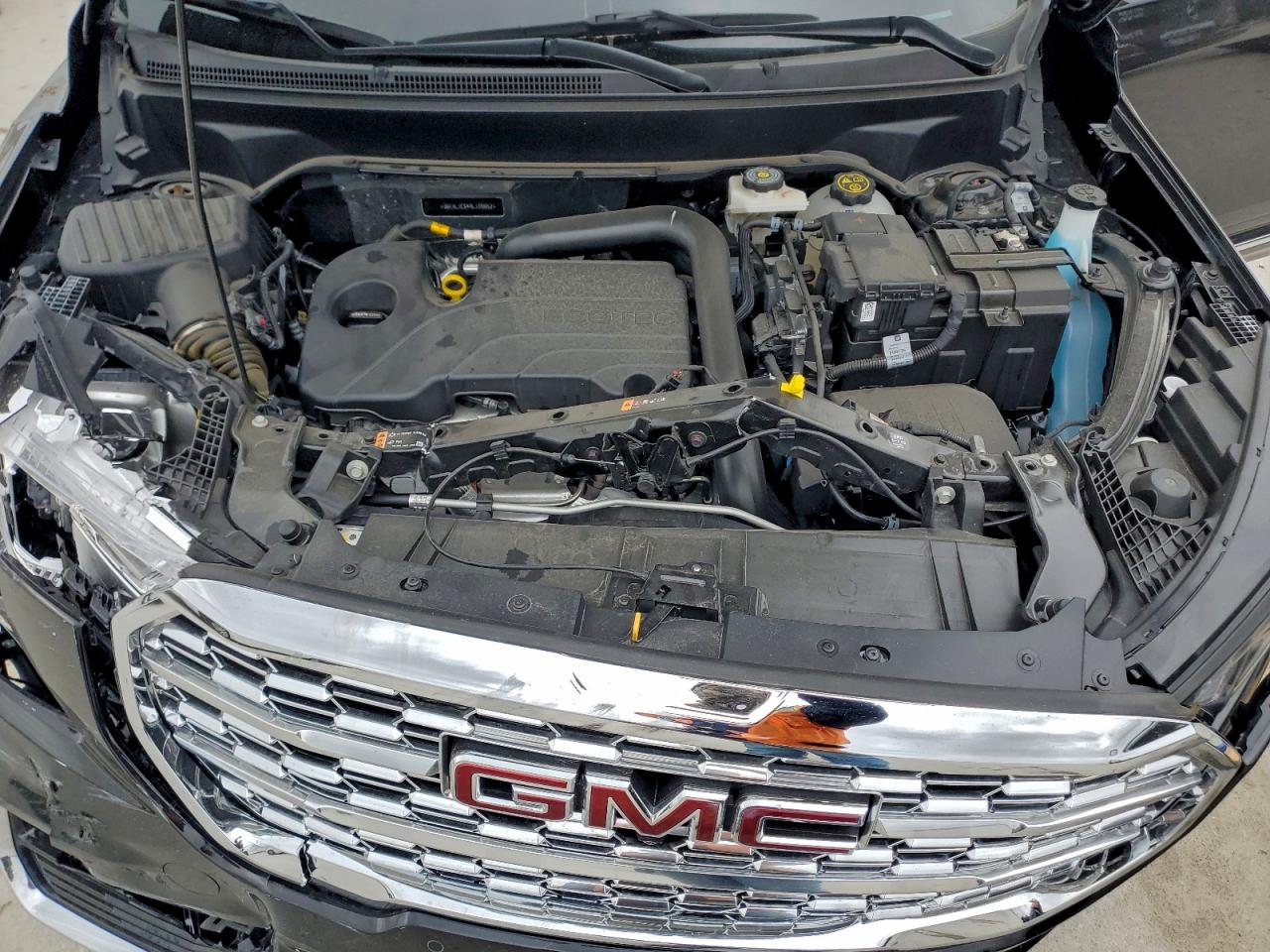GMC Terrain Denali Image 4