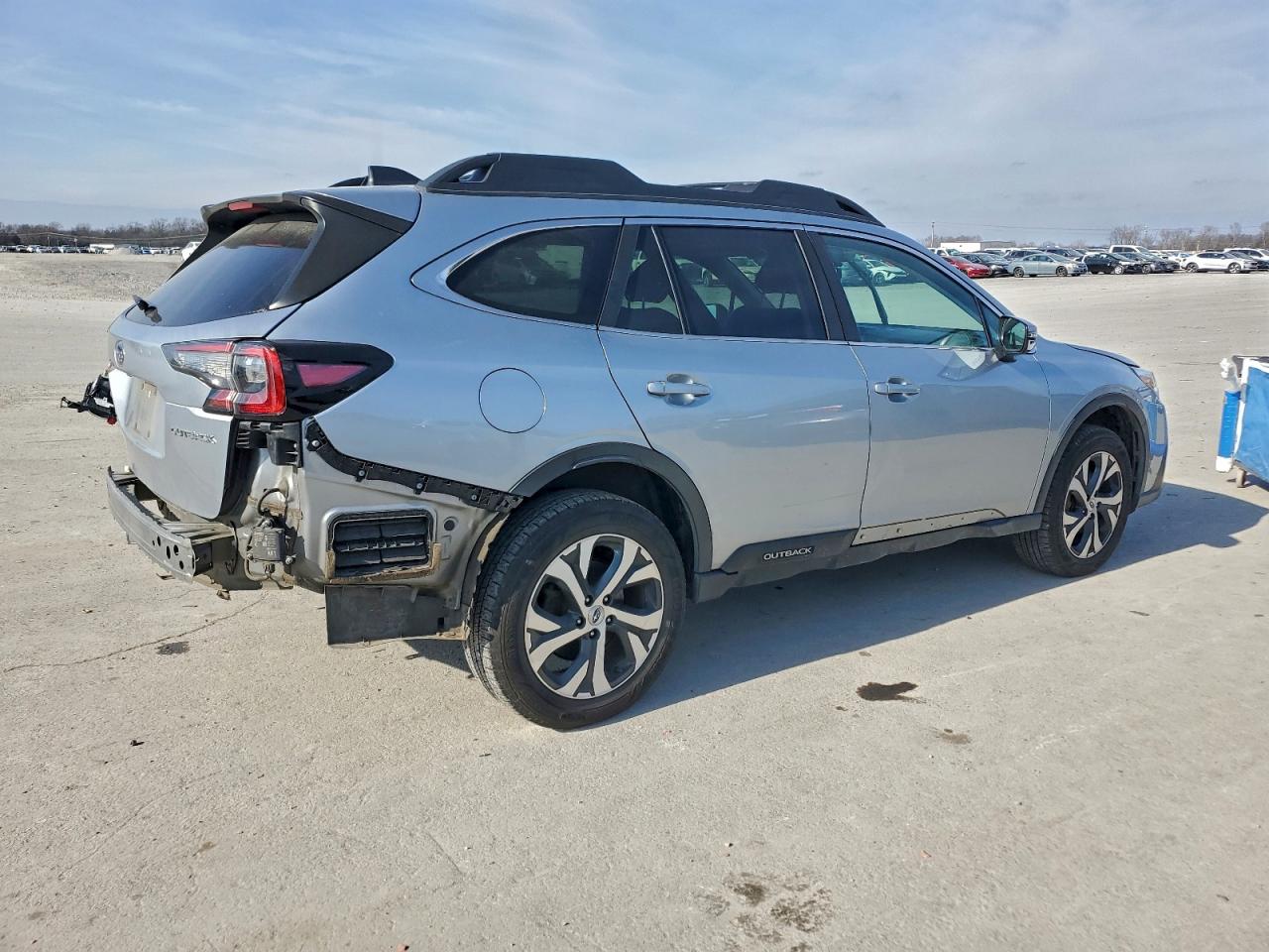 Subaru Outback Limited Image 3