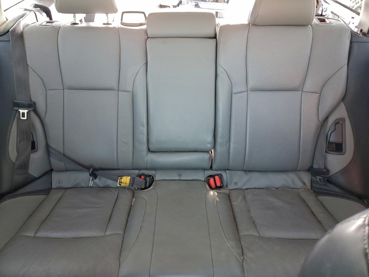 Subaru Outback Limited Image 9