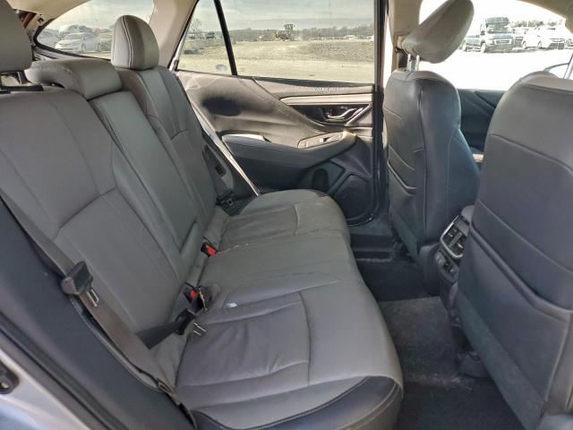 Subaru Outback Limited Image 12