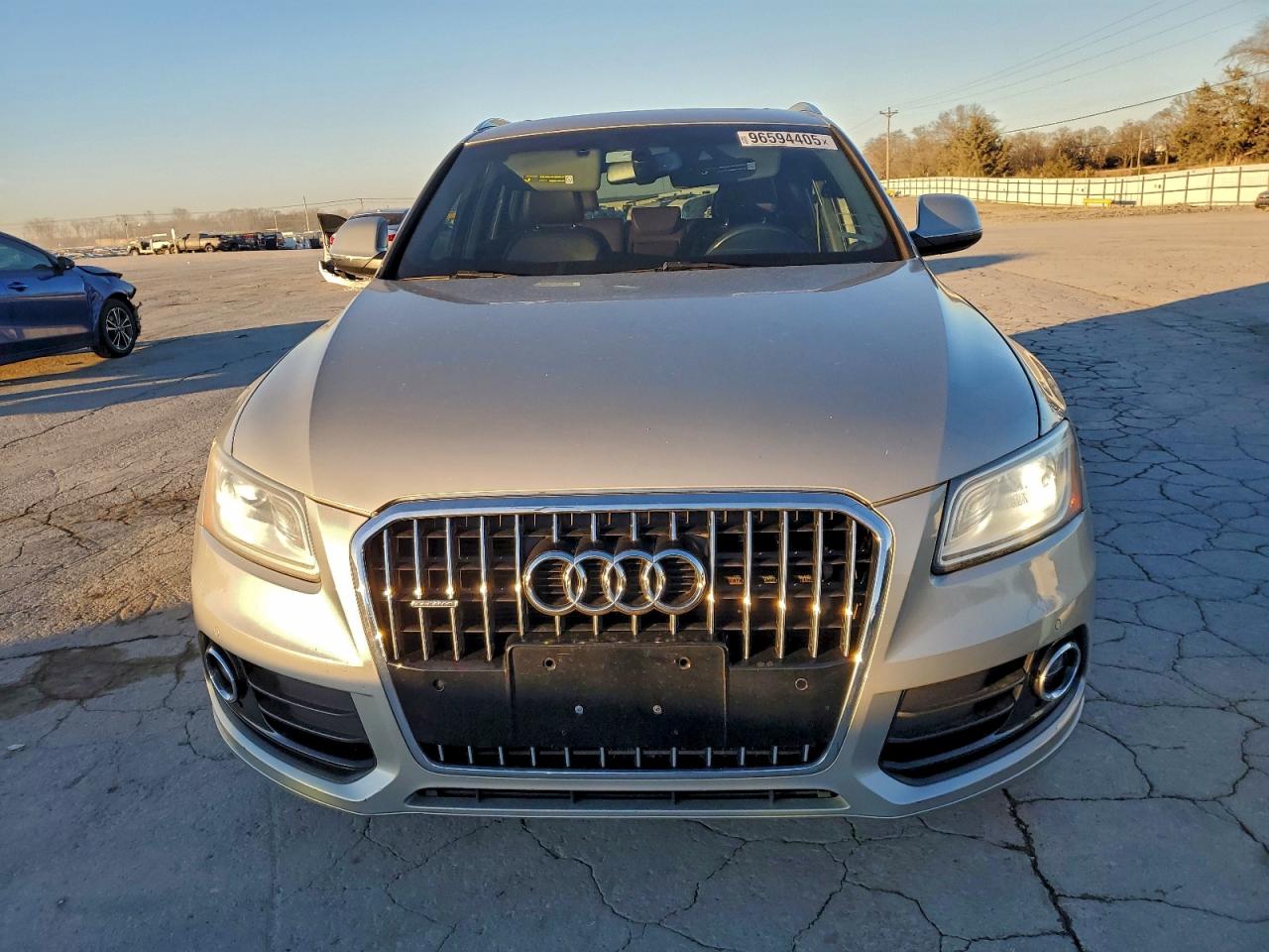 Audi Q5 Premium Plus Image 2