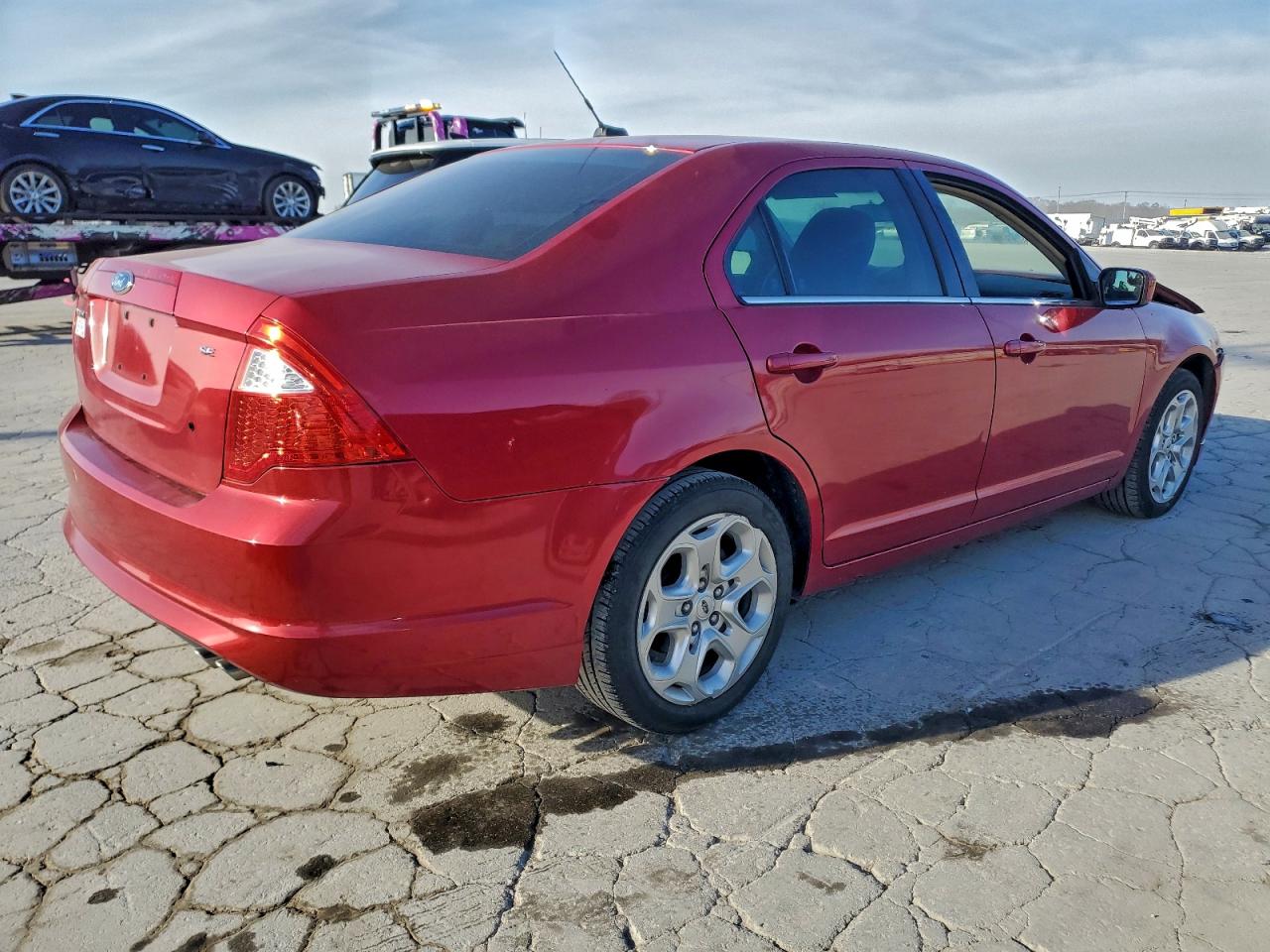 Ford Fusion Se Image 2