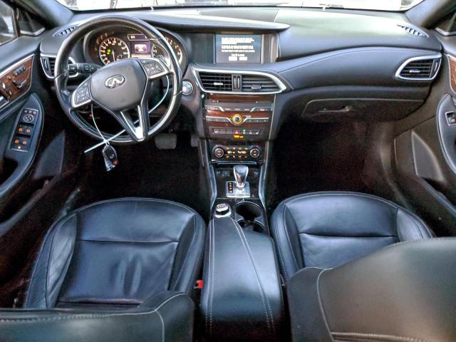 INFINITI Qx Base Image 7