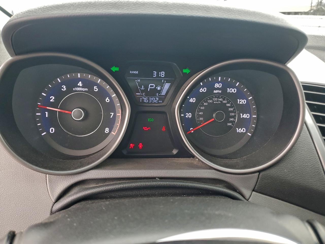 Hyundai ELANTRA Se Image 8