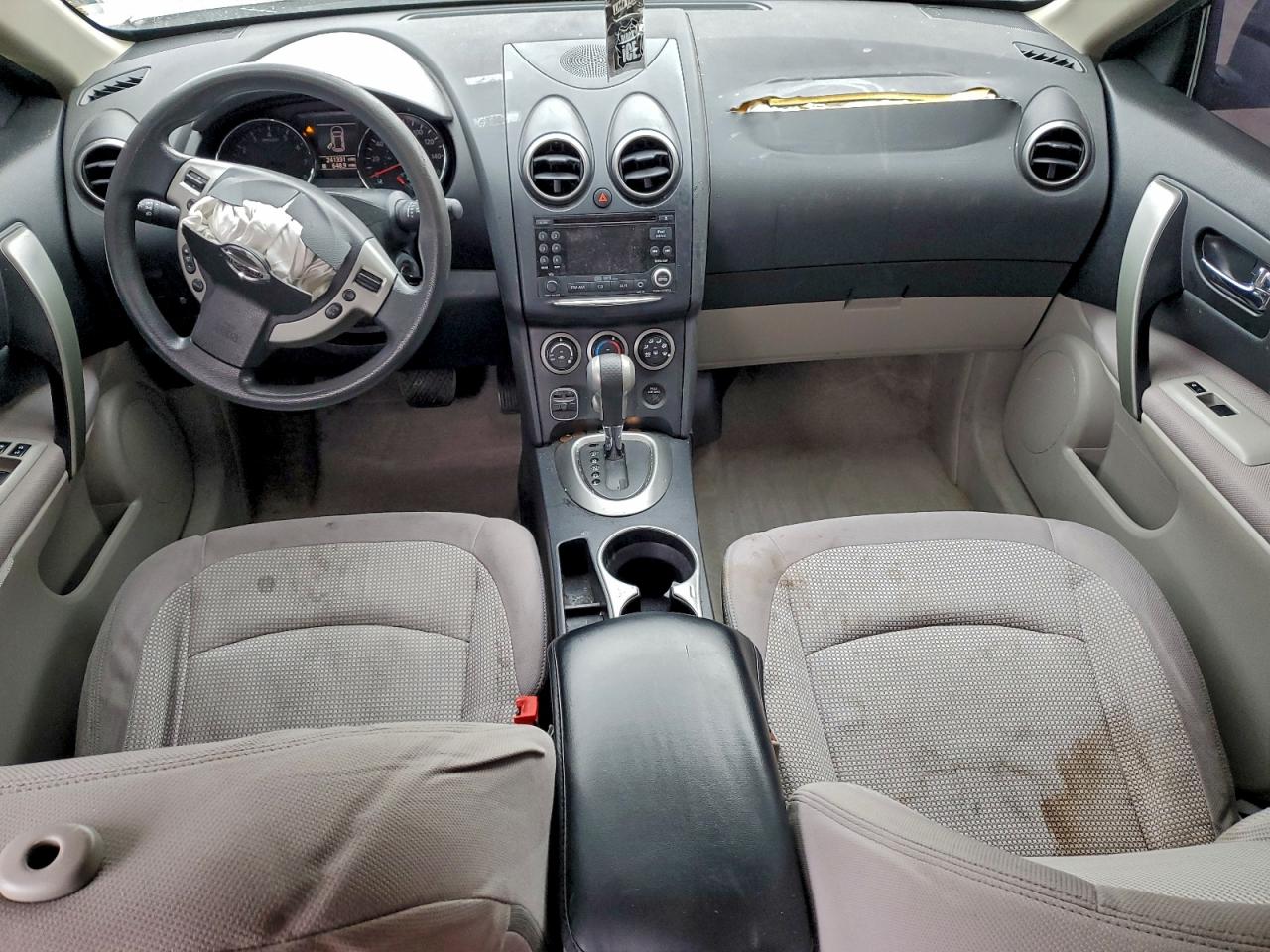 Nissan Rogue S Image 7