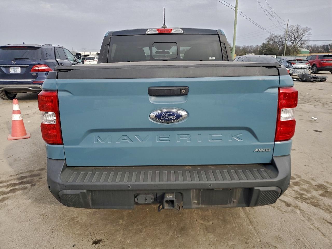 Ford Maverick Xl Image 6