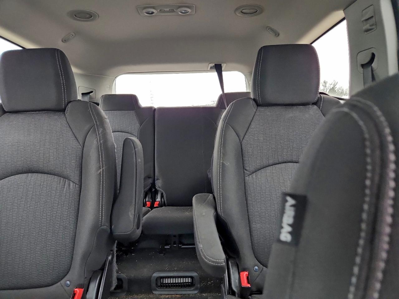 Chevrolet Traverse Lt Image 7