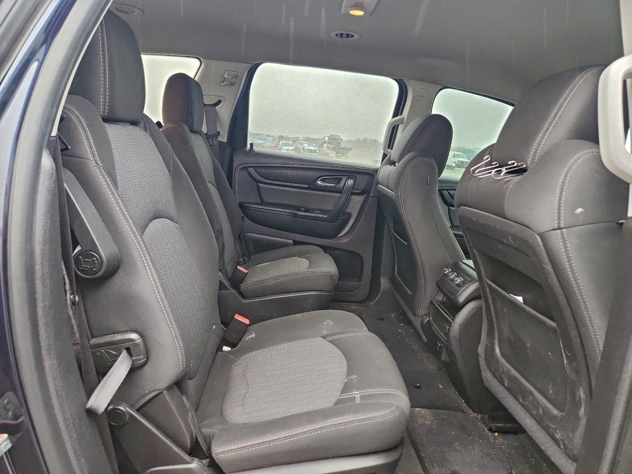 Chevrolet Traverse Lt Image 12