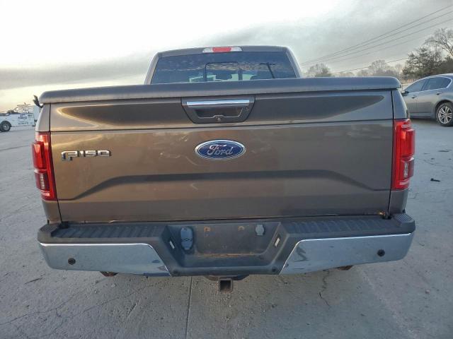 Ford F-150 Super Cab Image 5