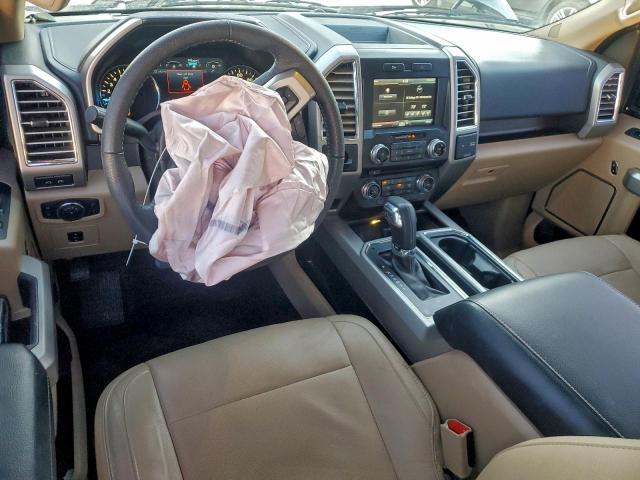 Ford F-150 Super Cab Image 8