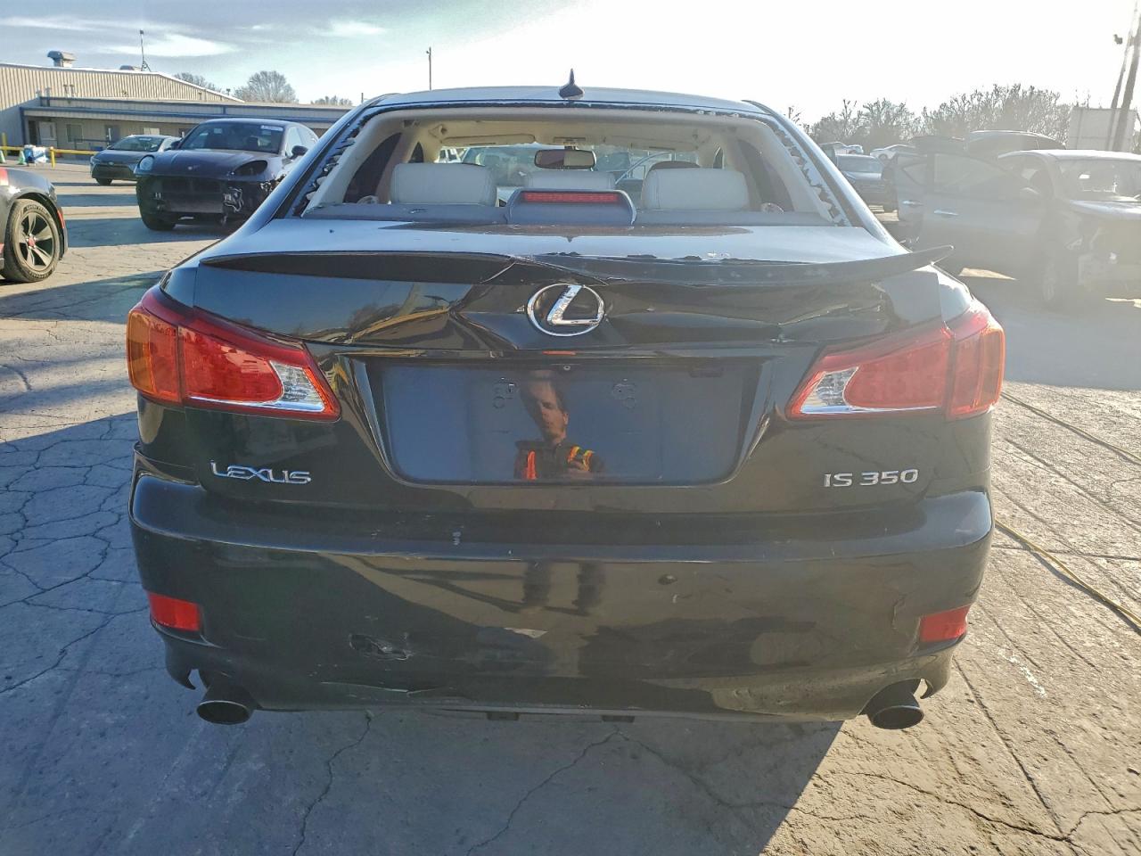 Lexus Is 350 Image 3