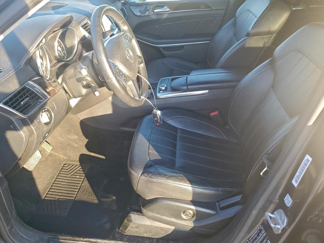 Mercedes-Benz G-Class 450 4matic Image 8