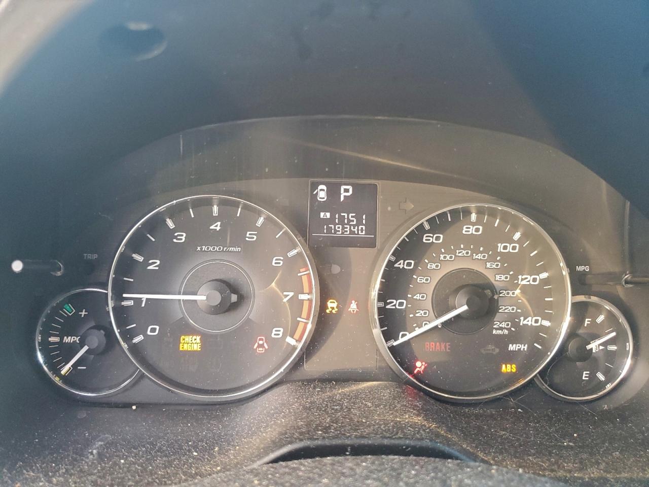 Subaru Outback 2.5i Premium Image 9