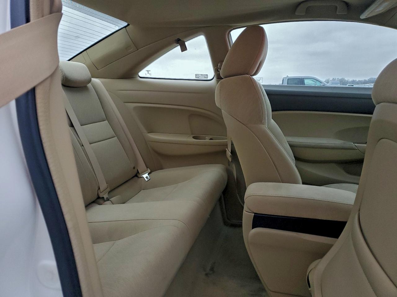 Honda Civic Lx Image 11