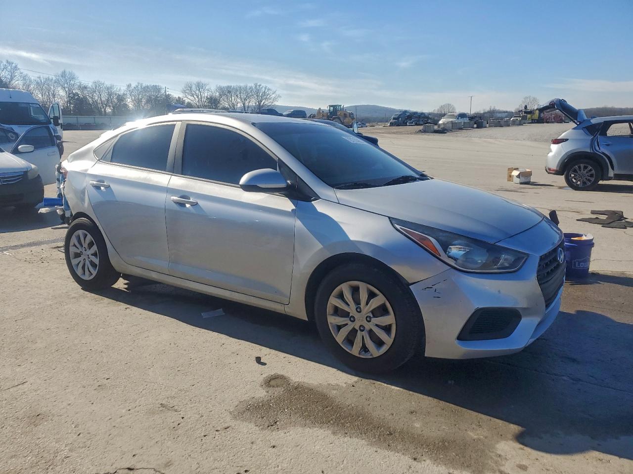 Hyundai ACCENT Se Image 12