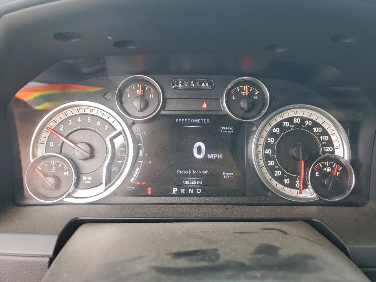 Ram 1500 Laramie Image 12