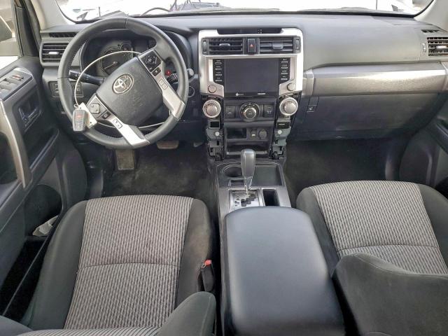 Toyota 4Runner Sr5 Image 10