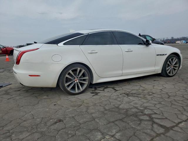 Jaguar XJ R - Sport Image 11