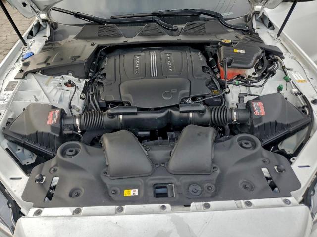 Jaguar XJ R - Sport Image 2