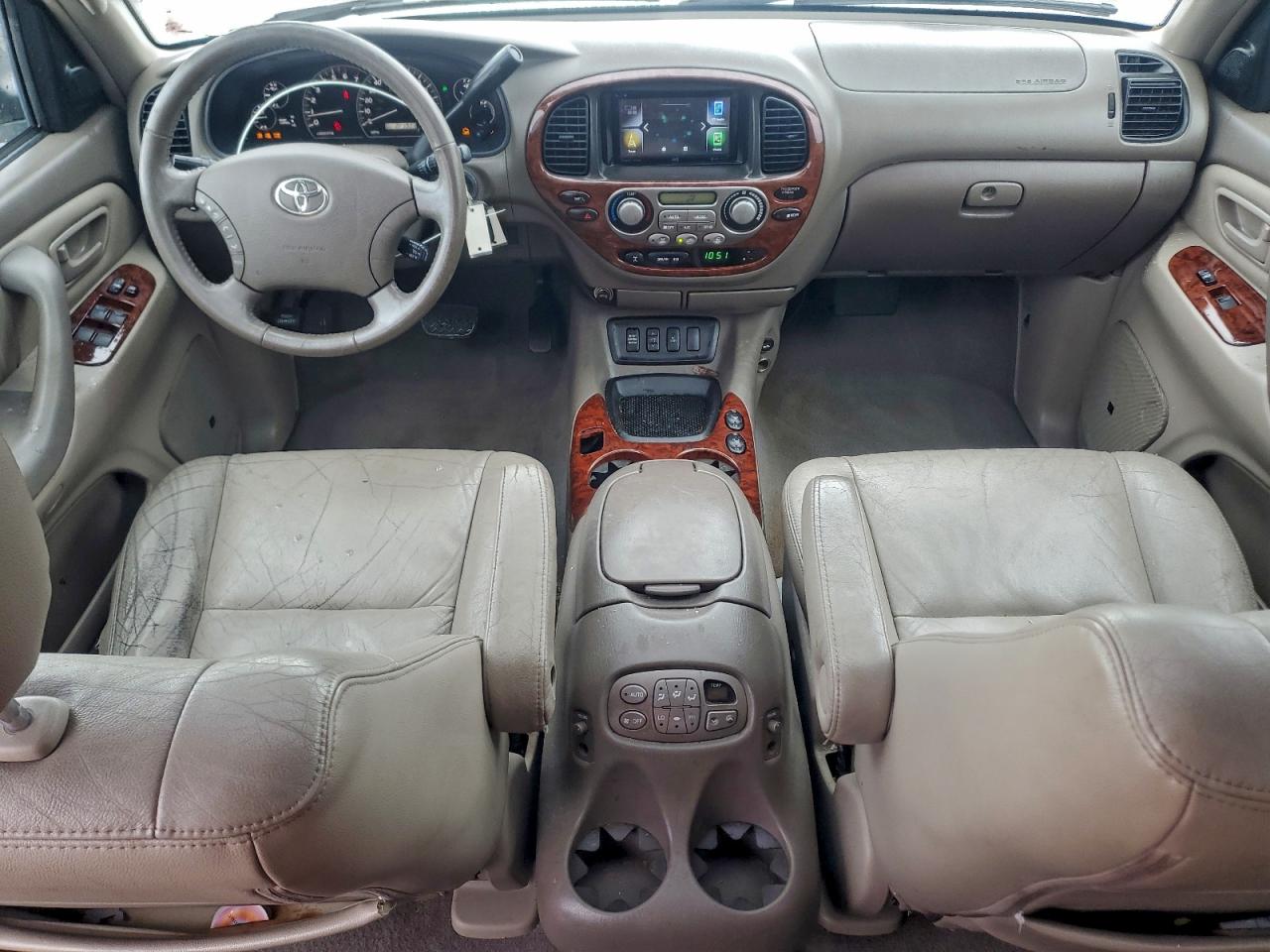 Toyota Sequoia Limited Image 3