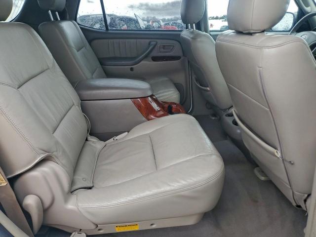 Toyota Sequoia Limited Image 9