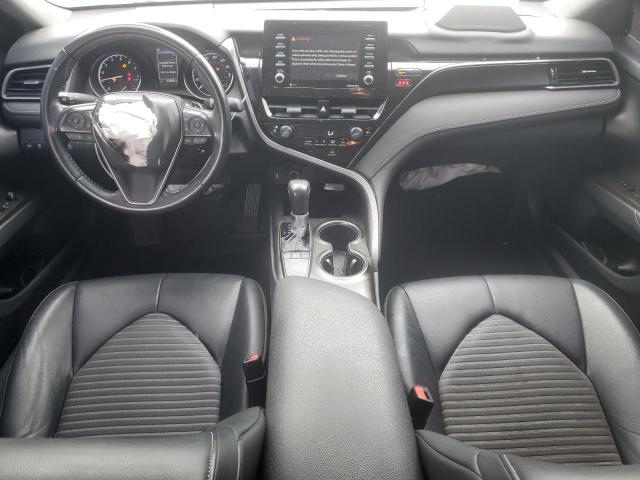 Toyota Camry Se Image 6