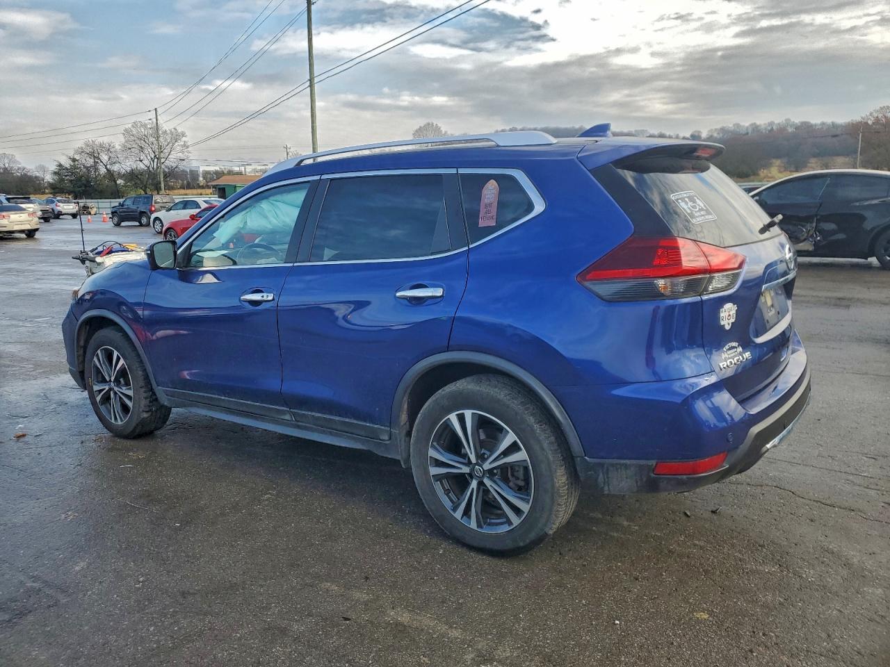 Nissan Rogue S Image 3