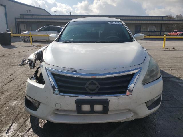 Nissan Altima 2.5 Image 8