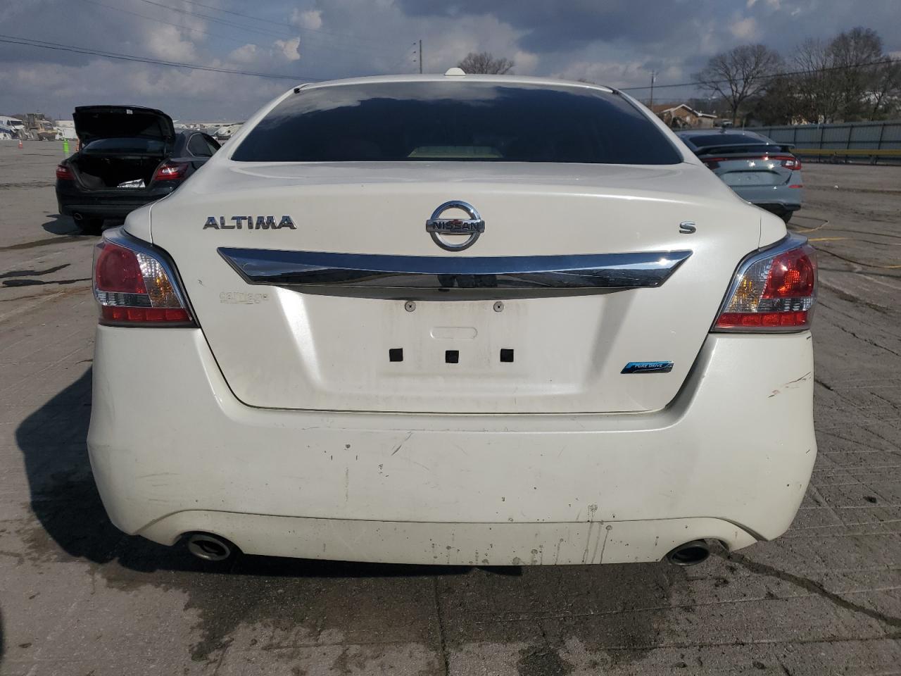 Nissan Altima 2.5 Image 10