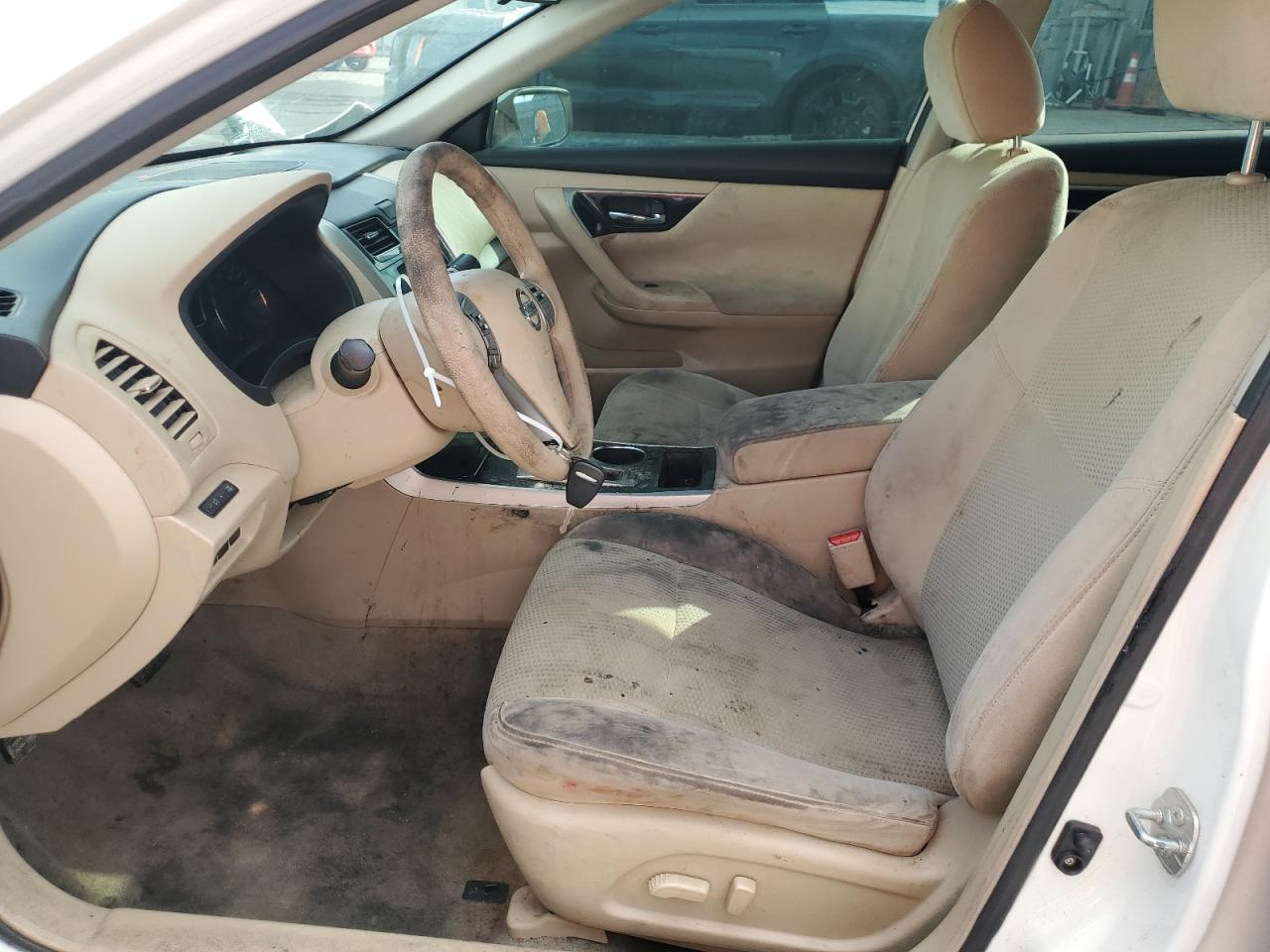 Nissan Altima 2.5 Image 11