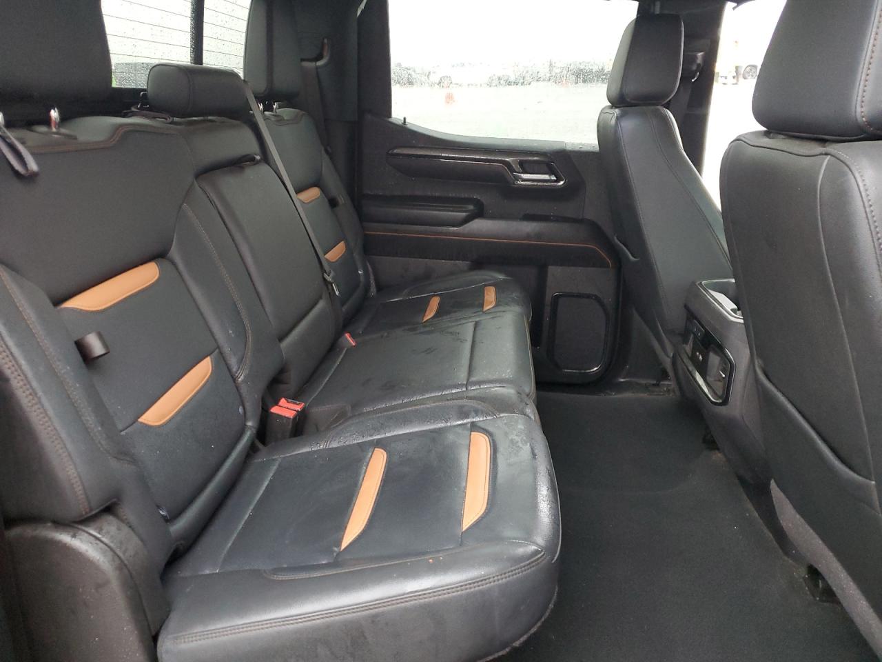 GMC Sierra K1500 At4 Image 9