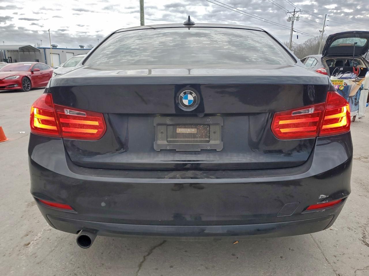 BMW 3 Series I Image 8