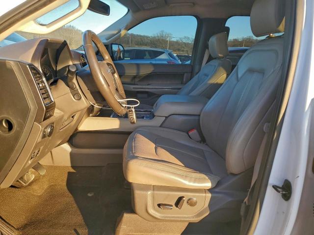 Ford Expedition Max Limited Image 12