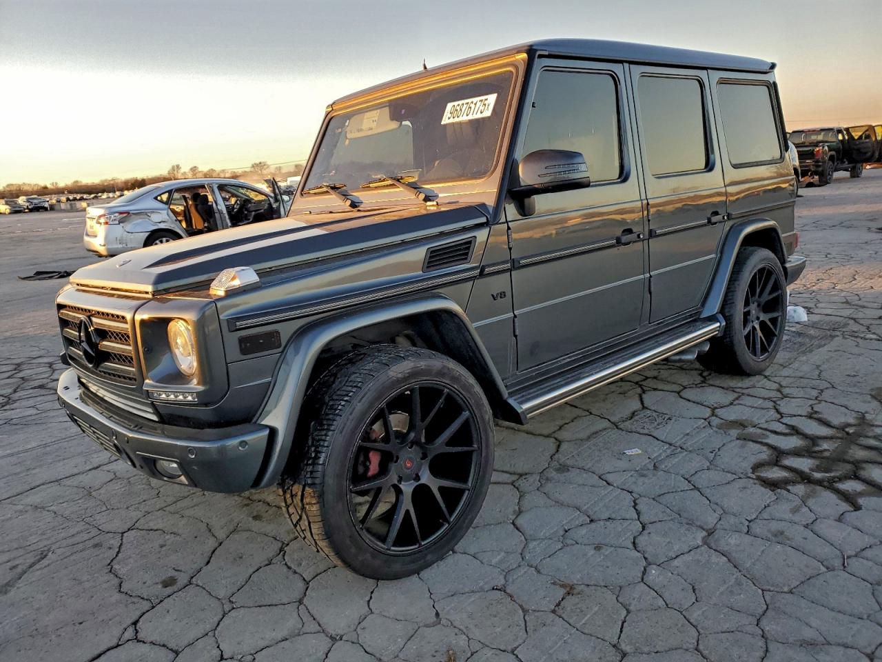 Mercedes-Benz G-Class 550 Image 1
