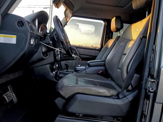 Mercedes-Benz G-Class 550 Image 7