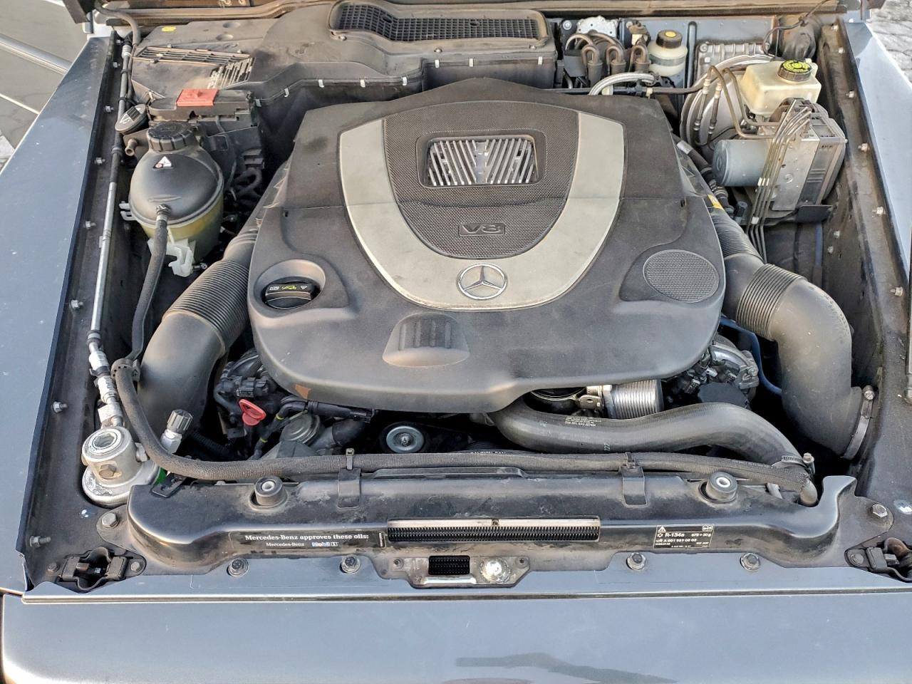 Mercedes-Benz G-Class 550 Image 5