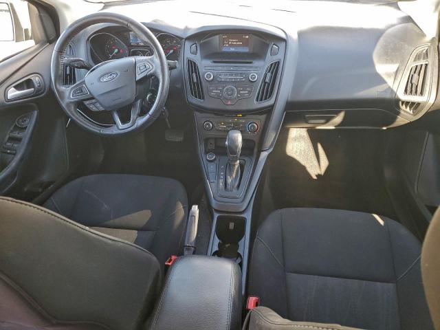 Ford Focus Se Image 8