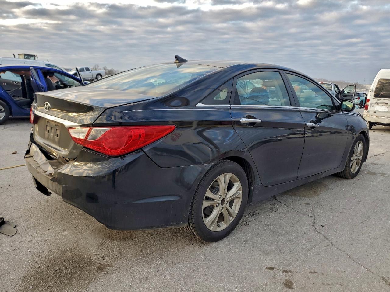 Hyundai SONATA Se Image 2