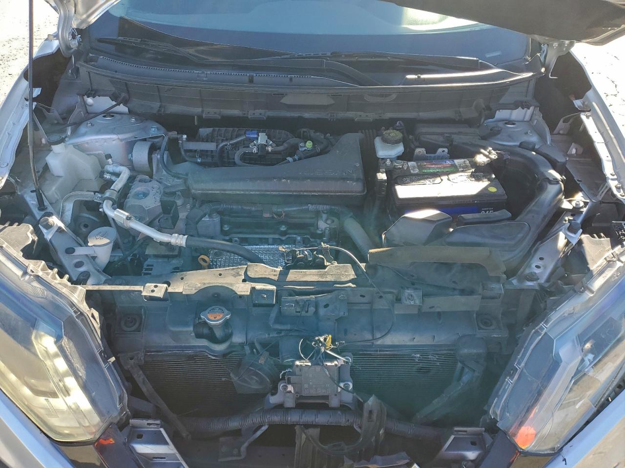 Nissan Rogue S Image 12