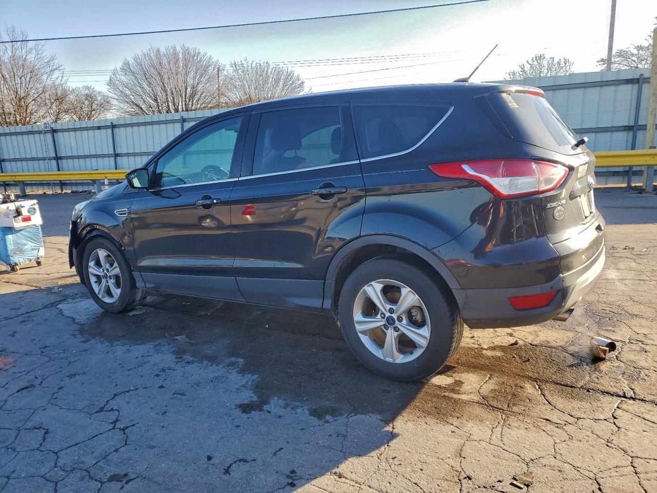 Ford Escape Se Image 6