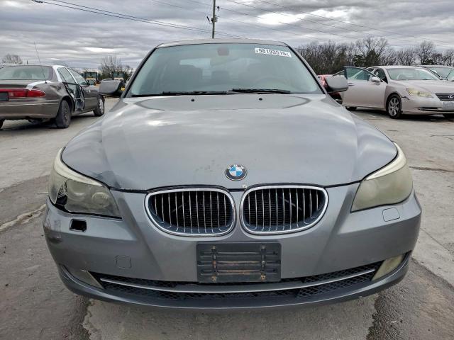 BMW 5 Series I Image 6