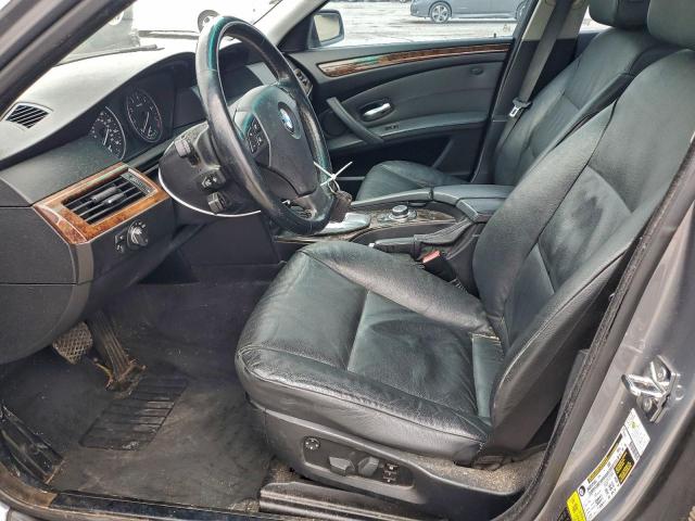 BMW 5 Series I Image 11