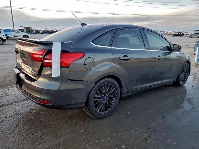 Ford Focus Titanium Image 8