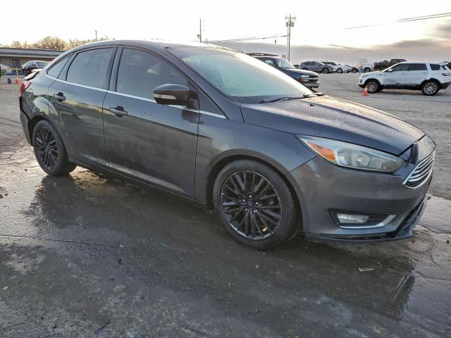 Ford Focus Titanium Image 12