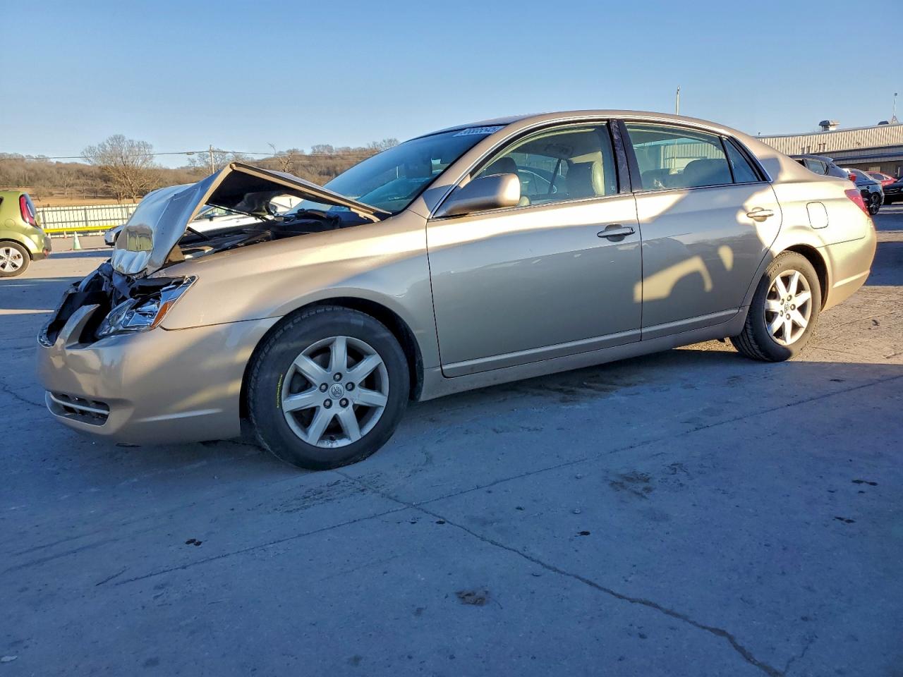 Toyota Avalon Xl Image 1