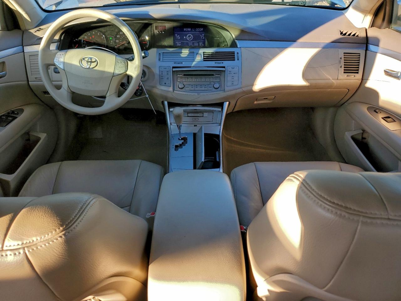 Toyota Avalon Xl Image 11