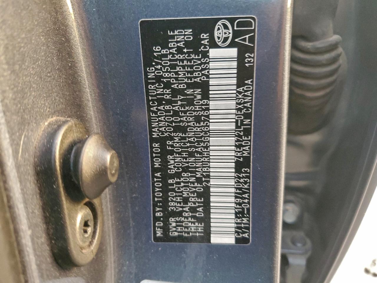 Toyota Corolla L Image 11