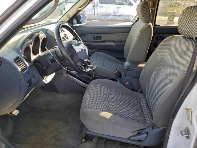 Nissan Frontier Crew Cab Xe Image 6