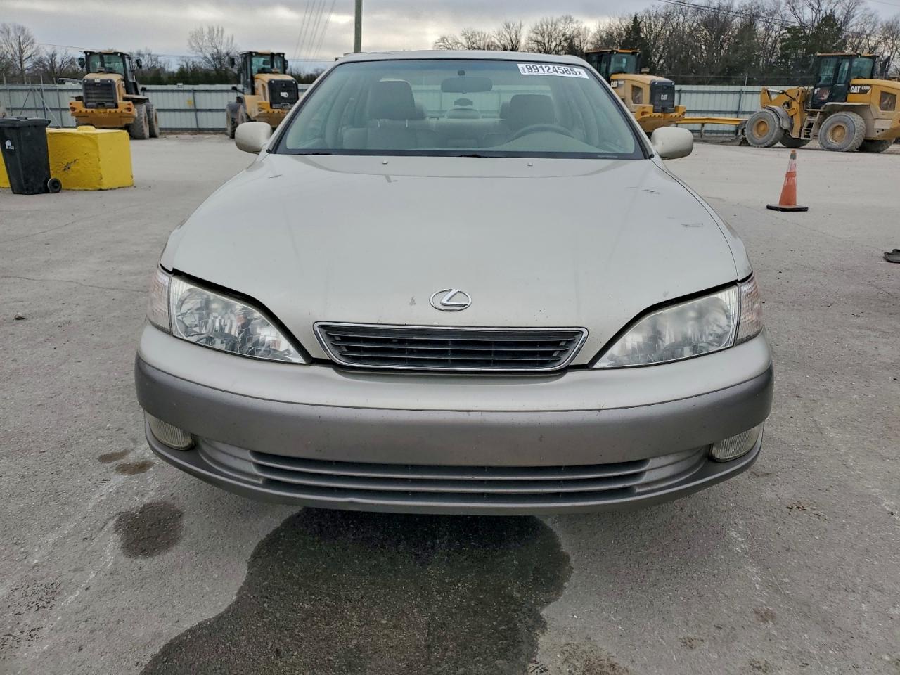 Lexus Es 300 Image 2