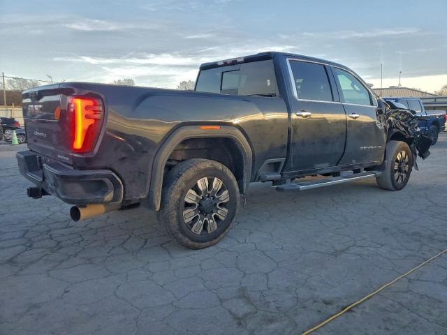 GMC Sierra K2500 Denali Image 9